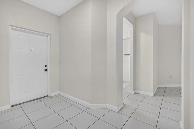 3 of 37 - 2103 Shoma Drive #122, Royal Palm Beach, FL