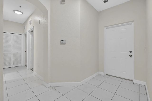 4 of 37 - 2103 Shoma Drive #122, Royal Palm Beach, FL