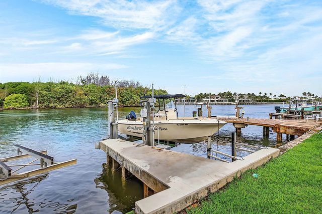 3 of 40 - 605 Ne 19th Avenue, Deerfield Beach, FL