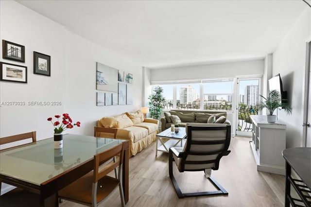 5 of 23 - 3250 Ne 28th Street #806, Fort Lauderdale, FL