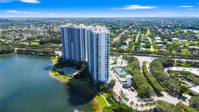 5 of 60 - 2641 N Flamingo Road #905n, Sunrise, FL