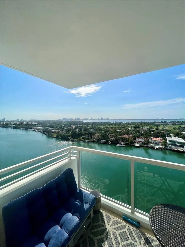 3 of 40 - 5600 Collins Avenue #16p, Miami Beach, FL