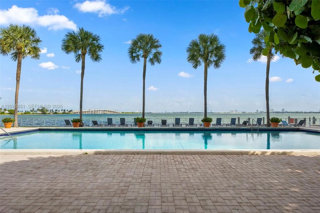 3301 Ne 5th Avenue #110, Miami