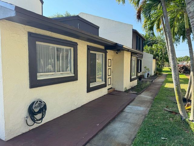 5288 Bosque Lane #53, West Palm Beach