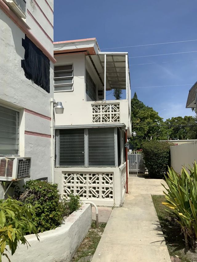 5 of 27 - 625 Michigan Avenue, Miami Beach, FL