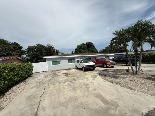 14321 Nw 16th Court, Miami