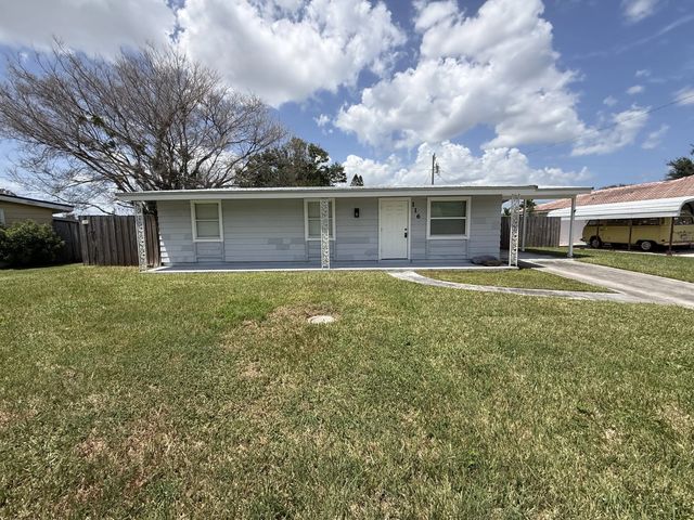 3 of 21 - 116 Se Camino Street, Port St. Lucie, FL