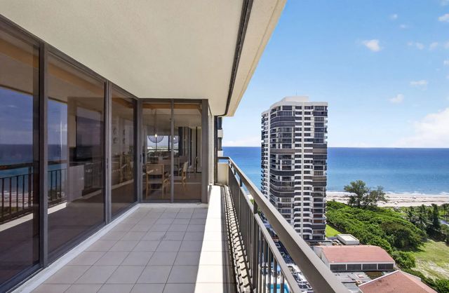 5 of 59 - 4100 N Ocean Drive #1904, Singer Island, FL