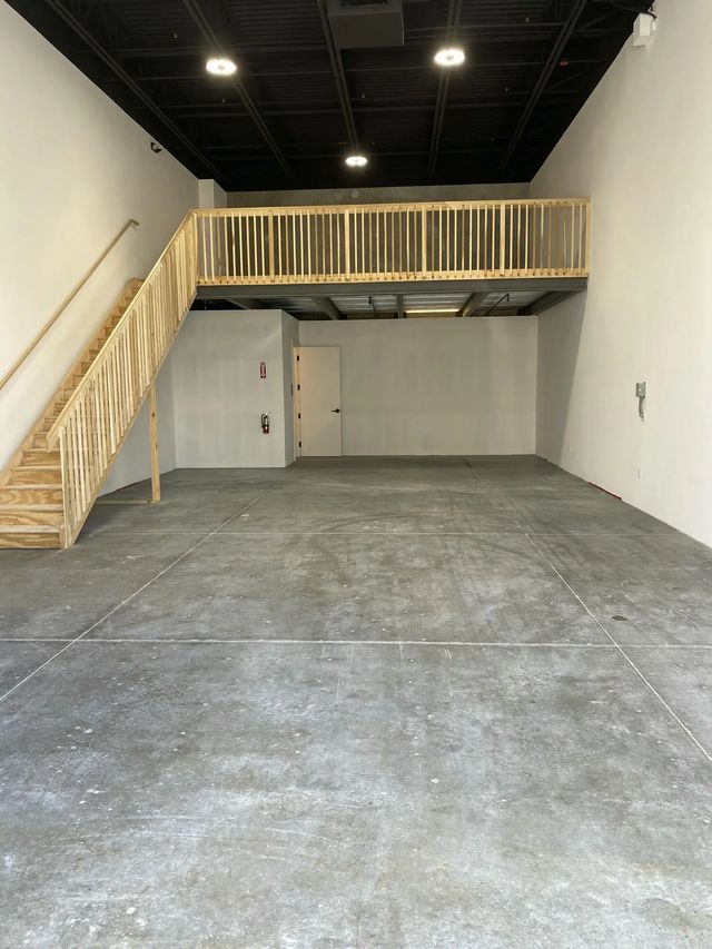 4 of 12 - 1122 N Congress Avenue #66, West Palm Beach, FL