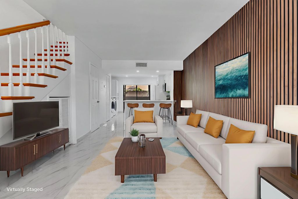 1917 Sw 107th Avenue #702, Miami