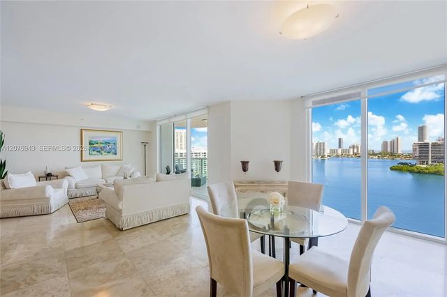 3301 Ne 183rd Street #1607, Aventura