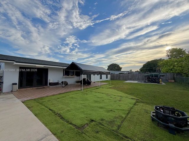 4 of 16 - 14072 Sw 80th Street, Miami, FL