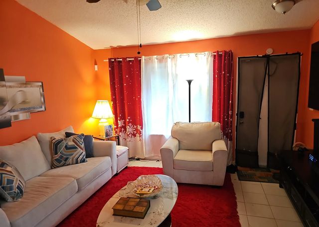 2 of 15 - 5324 Bosque Lane #91, West Palm Beach, FL