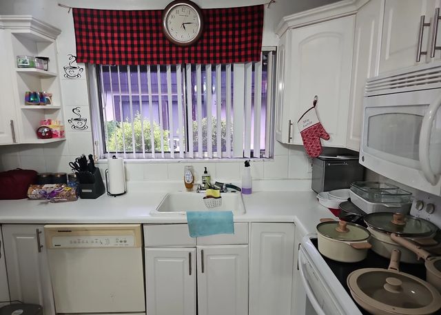 4 of 15 - 5324 Bosque Lane #91, West Palm Beach, FL