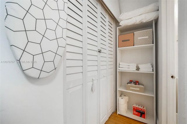 5 of 10 - 300 74th Street #6, Miami Beach, FL