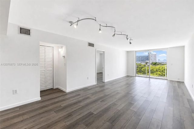 1045 10th Street #604, Miami Beach