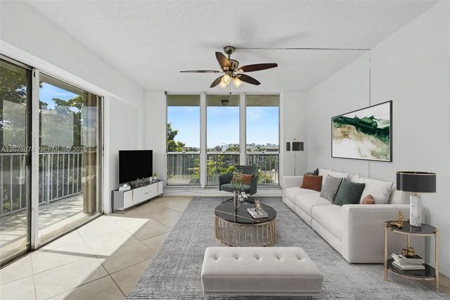 1625 Se 10th Avenue #501, Fort Lauderdale