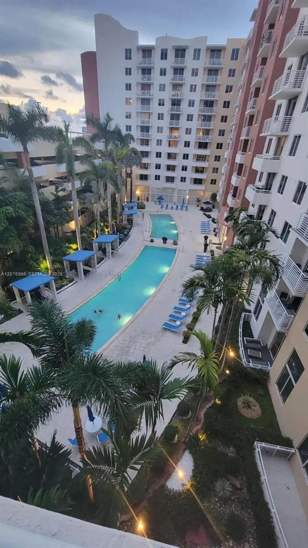 18800 Ne 29th Avenue #521, Aventura