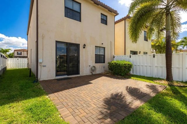5 of 45 - 3002 Butternut Lane, Riviera Beach, FL