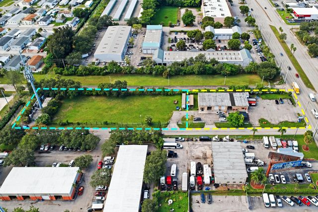 5 of 44 - 2422 N Military Trail, West Palm Beach, FL
