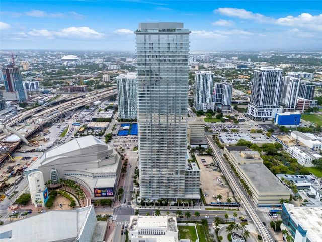 3 of 58 - 1400 Biscayne Boulevard #2305, Miami, FL