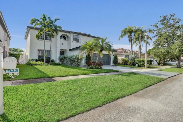 1933 Sw 180th Terrace, Miramar