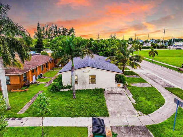 2 of 74 - 1478 Nw 2nd Avenue, Florida City, FL