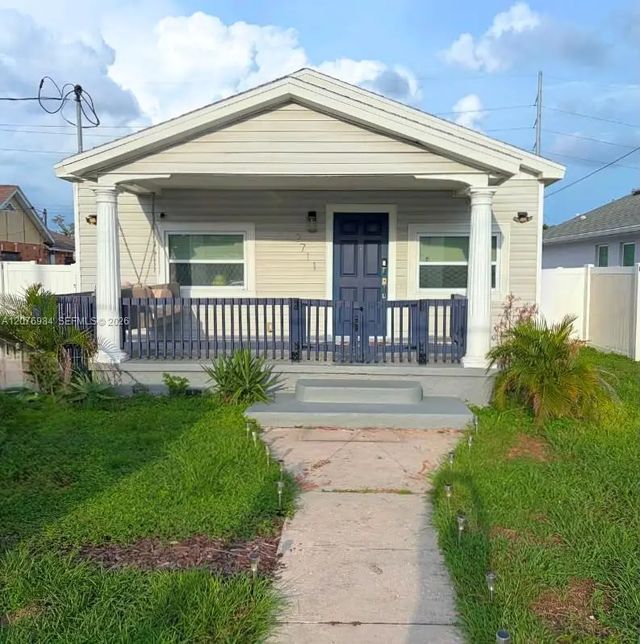 2711 N 33 Street, Tampa