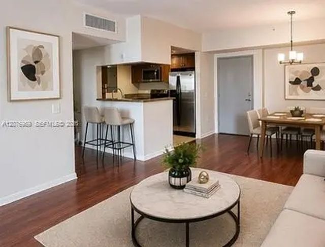 2 of 17 - 36 Nw 6th Avenue #805, Miami, FL