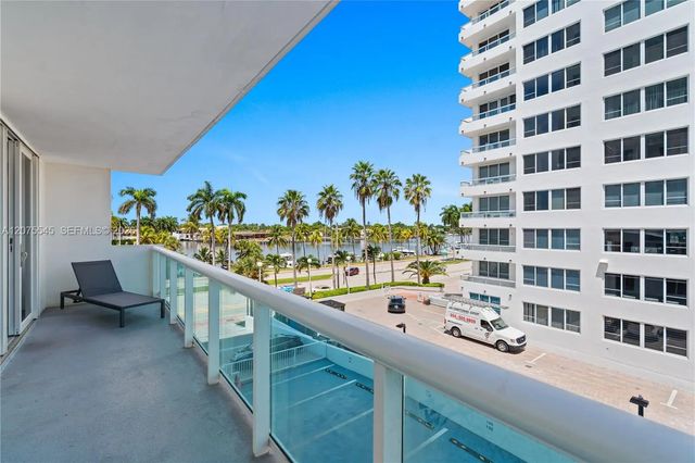 3 of 44 - 5001 Collins Avenue #3b, Miami Beach, FL