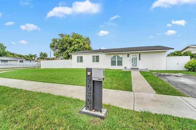 20400 Nw 38th Court, Miami Gardens