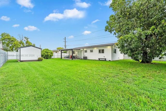 2 of 49 - 20400 Nw 38th Court, Miami Gardens, FL