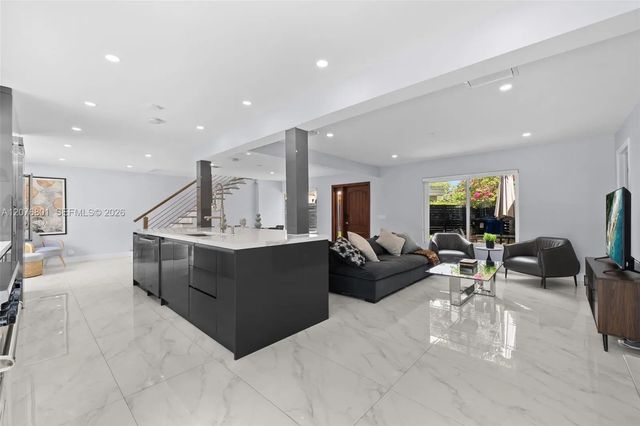 5 of 41 - 1617 Sw 17th Avenue, Fort Lauderdale, FL