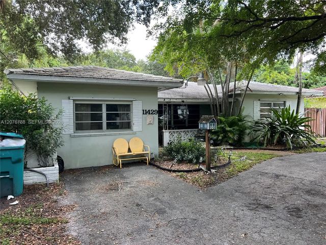 2 of 17 - 11429 Ne 11th Place, Biscayne Park, FL