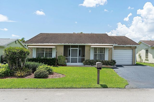 2 of 47 - 7184 Pine Manor Drive, Lake Worth, FL