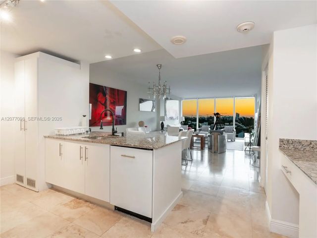 4 of 21 - 10275 Collins Avenue #527, Bal Harbour, FL