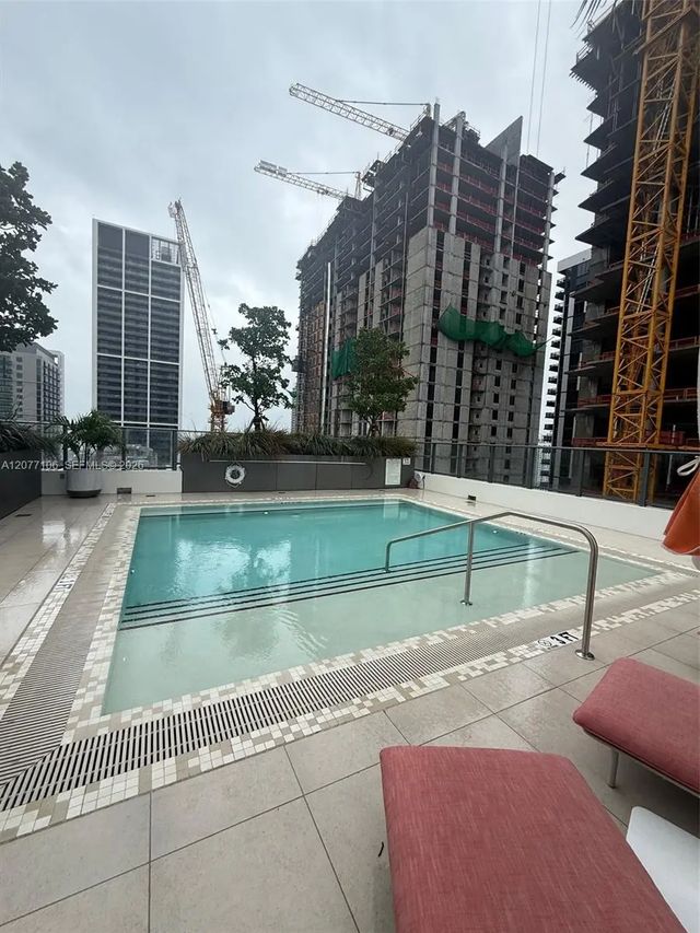 4 of 16 - 11 Ne 6th Street #706, Miami, FL