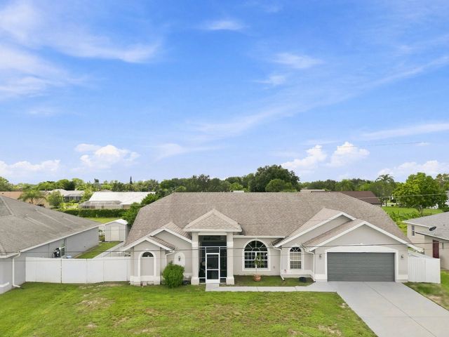 680 Manhattan Street E, Lehigh Acres