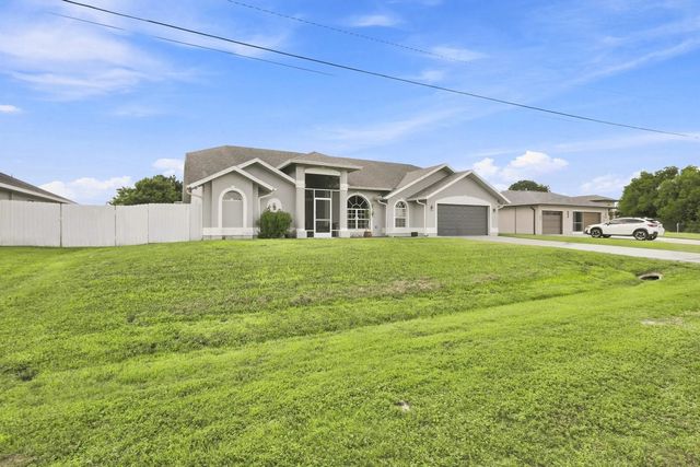 5 of 56 - 680 Manhattan Street E, Lehigh Acres, FL