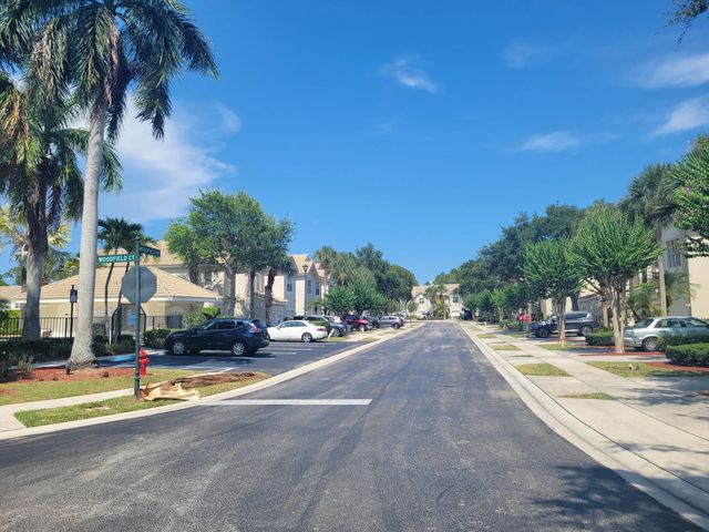 4 of 39 - 1042 Woodfield Road, Greenacres, FL