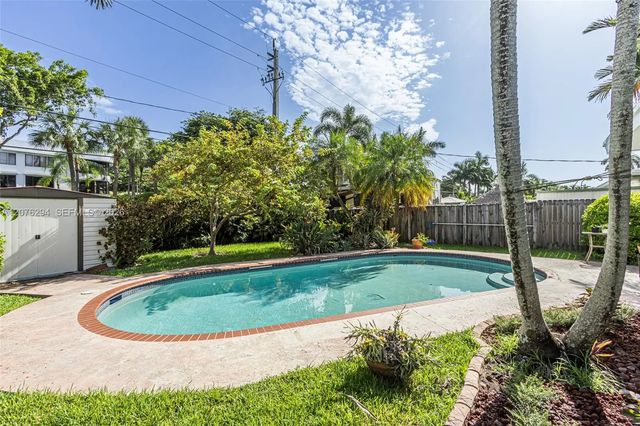2 of 26 - 1523 Liberty Street, Hollywood, FL