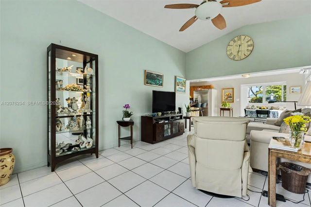 4 of 26 - 1523 Liberty Street, Hollywood, FL