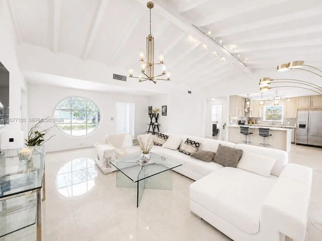 2830 Ne 56th Court, Fort Lauderdale