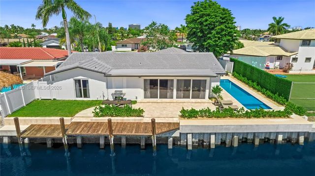 4 of 34 - 2830 Ne 56th Court, Fort Lauderdale, FL
