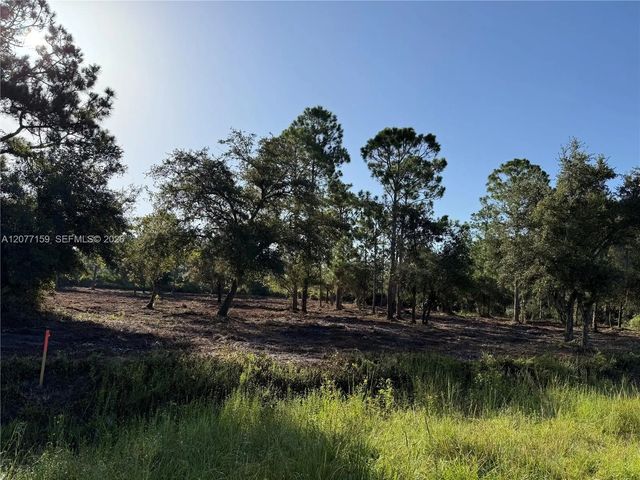 2 of 25 - 565 S Palomino Street, Clewiston, FL