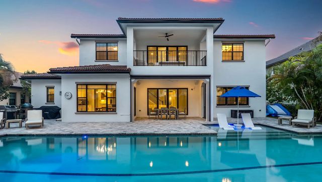 2 of 80 - 9045 Vista Way, Parkland, FL