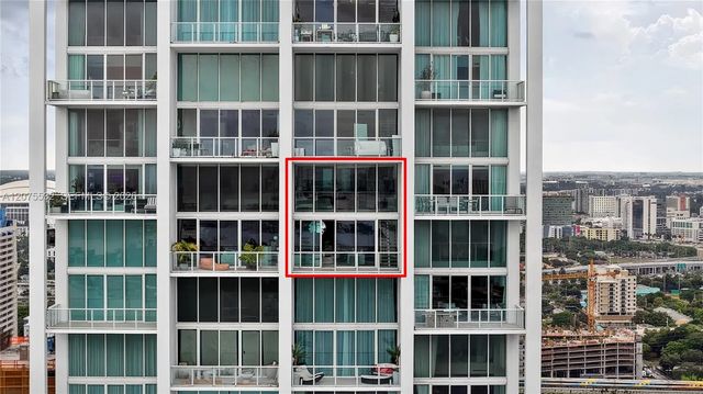 2 of 38 - 1040 Biscayne Boulevard #3403, Miami, FL
