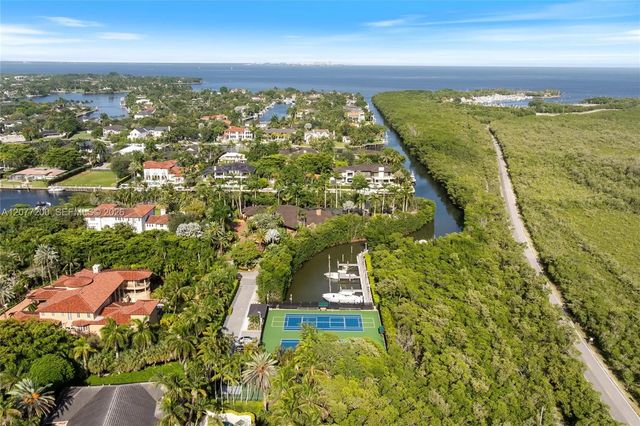 3 of 4 - 9490 Old Cutler Lane, Coral Gables, FL