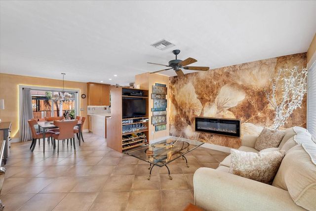 3 of 55 - 3241 Ne 9th Terrace, Pompano Beach, FL