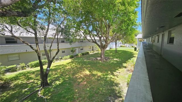 17255 Sw 95th Avenue #211, Palmetto Bay